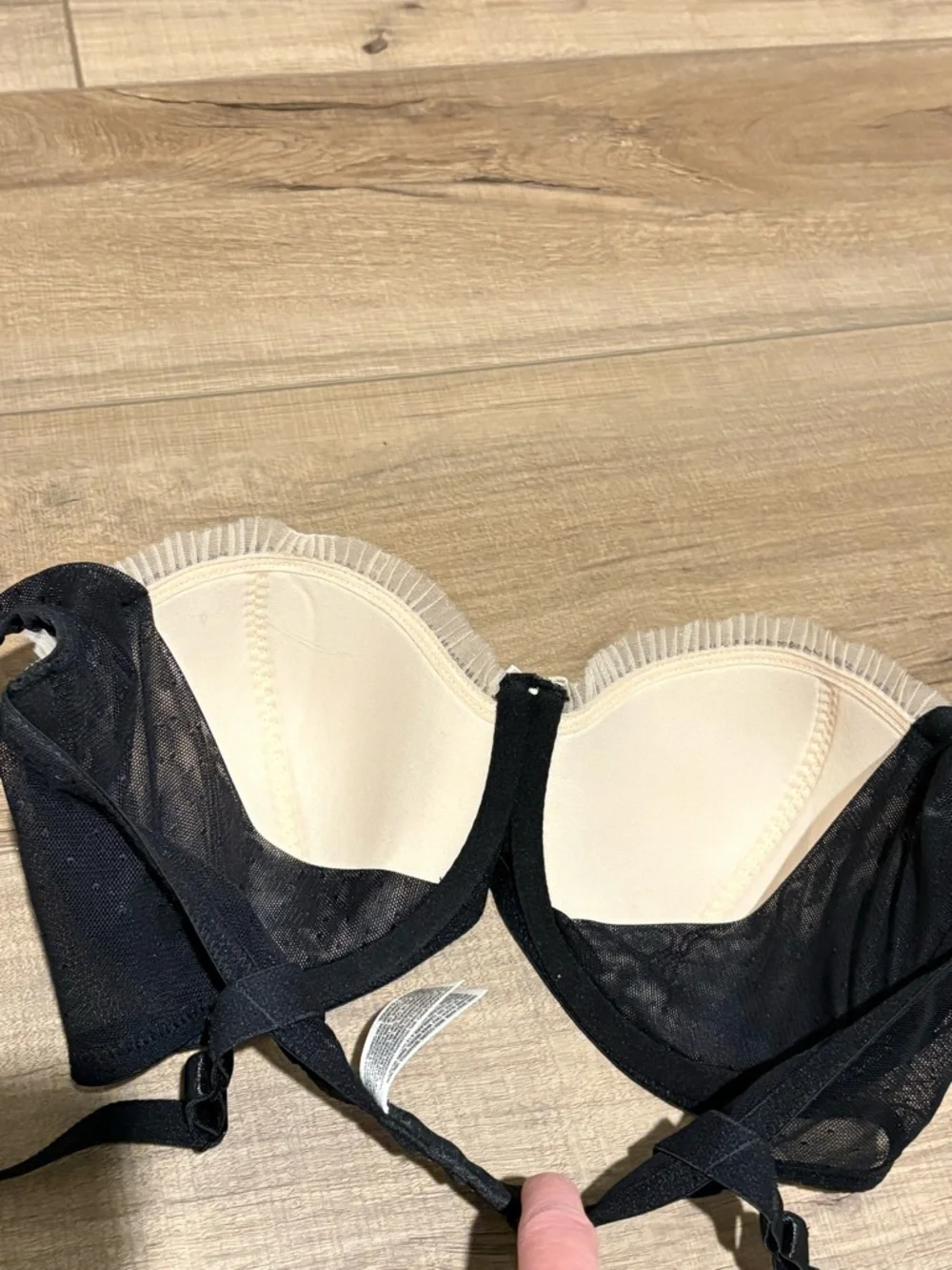 B Tampt’d Lace Mesh‎ Bow Bra black size 32DD